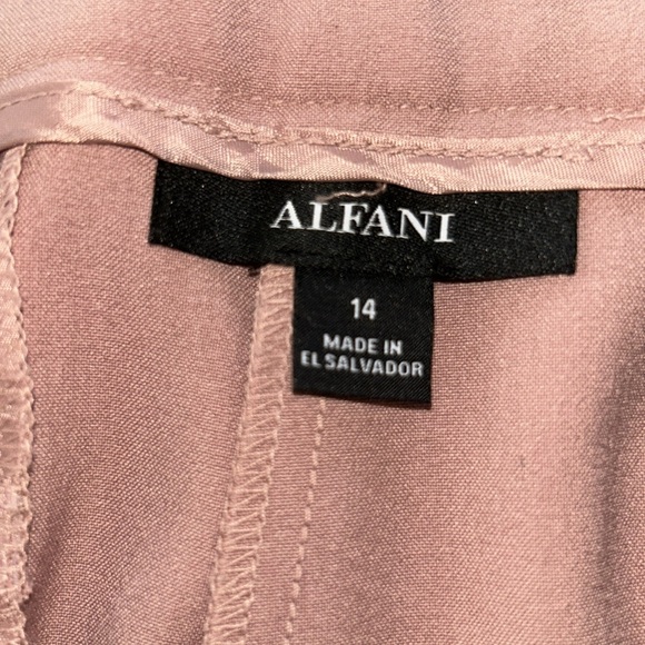 Pants - Picture 2 of 3